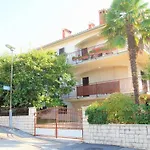 Labinac Ines, Only 300 M From Beach
