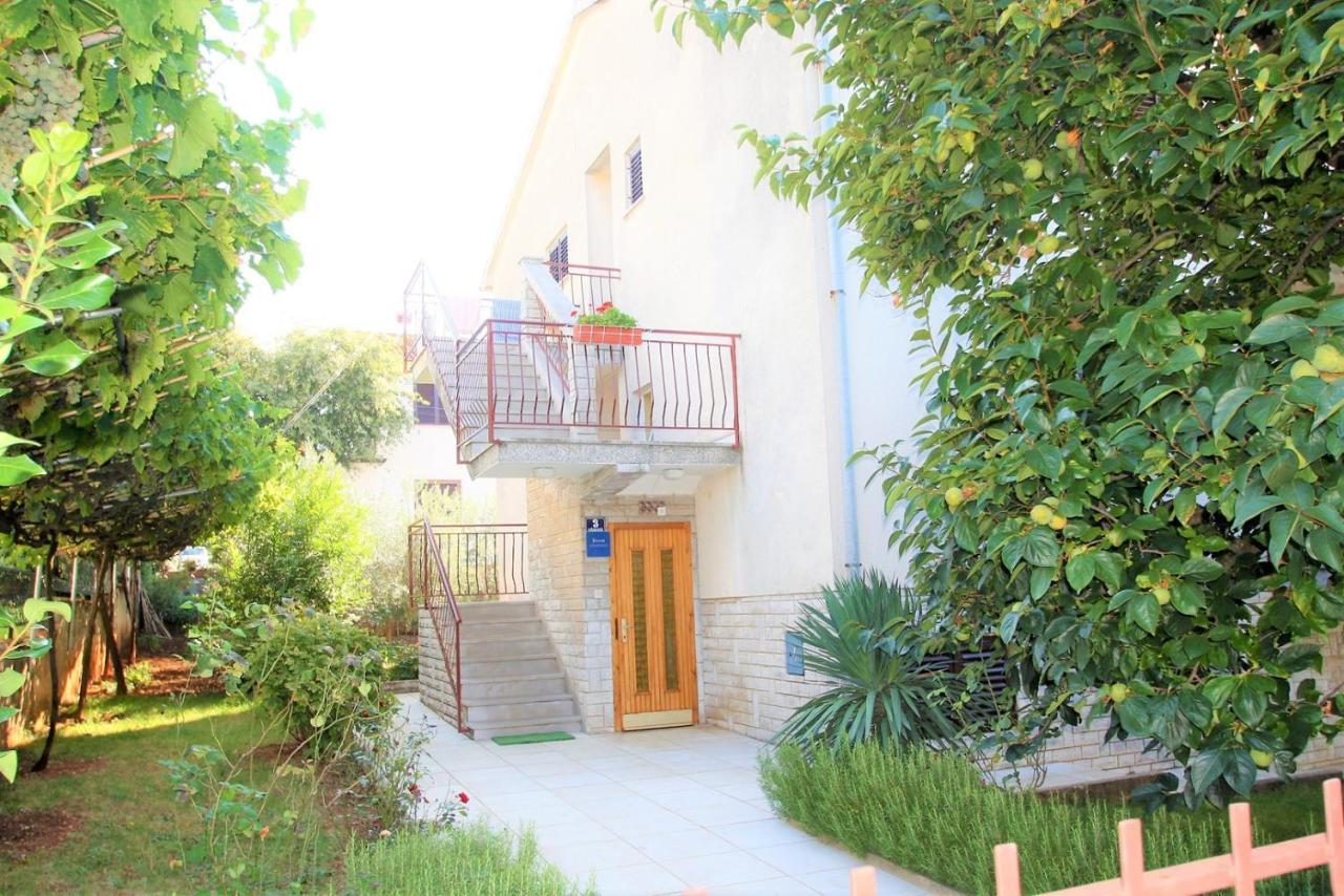 Apartment Labinac Ines, Only 300 M From Beach Poreč