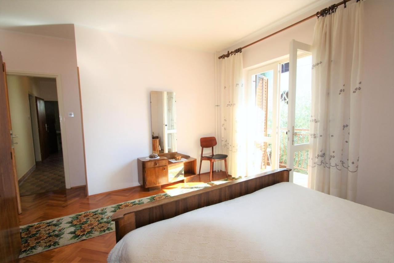 Labinac Ines, Only 300 M From Beach